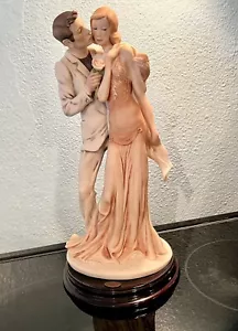 Giuseppe Armani Florenz Italien ""Erster Kuss"" 13"" Capodimonte 2004 NEUWERTIG signiert - Bild 1 von 12