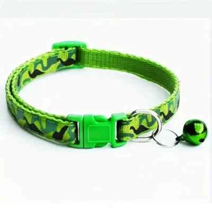 Collar camuflaje Safe Paws perro/gato con hebilla de seguridad y campana, verde brillante - Imagen 1 de 9