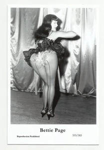 BX101) BETTIE PAGE SWIFTSURE PHOTO POSTCARD (333/383) FILMSTAR PIN UP GLAMOR - Picture 1 of 1