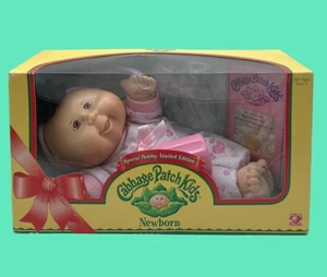 Cabbage Patch Kids Special Holiday Limited Edition Newborn Doll- NIB - Picture 1 of 7
