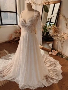 Size 5/6 Unique Boho Wedding Dress Lace Backless Corset Top Train - Picture 1 of 7