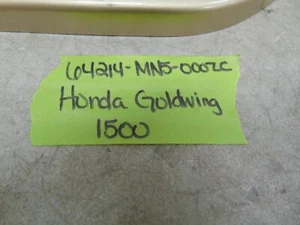 Honda 88-89 Goldwing GL1500 Martini Beige Metallic Left Side Fairing Molding - Picture 1 of 3
