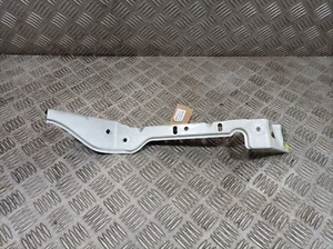 Renault Trafic MK2 Vivaro 2006-14 Slam Panel Bracket Right O/S White 7782004557 - Picture 1 of 7
