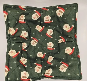 Handcrafted Reversible Microwave Bowl Cozy Multicultural Santa Claus on Green - Picture 1 of 2