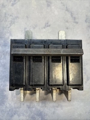 Siemens  ITE  EQ-9483    2P,  200A   120/240VA ,EQ-P  MAIN Breaker/BRACKET - Image 1 of 4