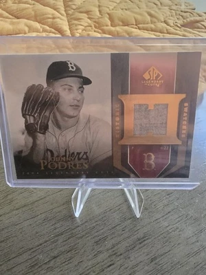 2004 SP Legendary Cuts - Historic Swatches Johnny Podres #HS-JP (MEM) - Image 1 of 2