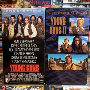 Young Guns 1 & 2 VHS Lot Tested Emilio Estevez Keifer Sutherland Charlie Sheen - Foto 1 di 20