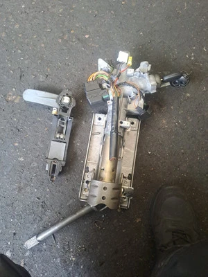 2005 Rover 75 Ignition Barrel And Key - Image 1 of 4