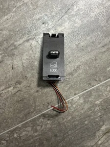 CADILLAC SEVILLE ELDORADO OEM # 3547410 GM DELCO POWER LOCK SWITCH fits R or L - Picture 1 of 6