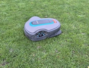 Gardena Mähroboter smart SILENO life 750 defekt - Bild 1 von 4