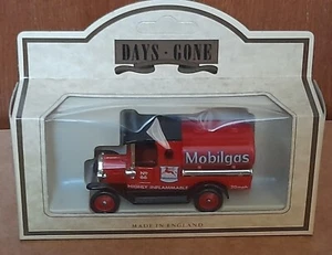 LLEDO DAYS GONE - 8019 1920 MODEL T FORD TANKER - MOBIL GAS - Picture 1 of 5