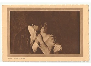 1932 arte in cartolina - Piatti - Rose e spine - coppia innamorati bacio - Picture 1 of 2