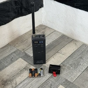Realistic Pro 41 10 Channel Radio Scanner Handheld Programmable Retro Battery - Zdjęcie 1 z 23