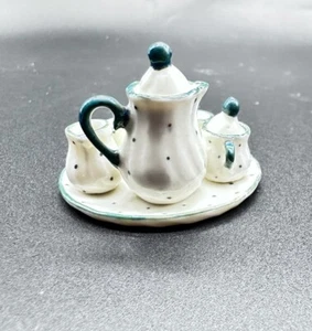 Servizio da caffè e tè in miniatura porcellana bianca e blu set 10 pezzi totale - Foto 1 di 18