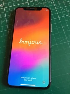 Apple iPhone XS - 256 Go - Or desimlocké - Photo 1/9