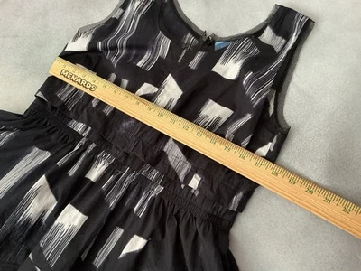 Просто Вера черный геометрический платье размер L колена длина качели юбка день и ночь - Изображение 1 из 4