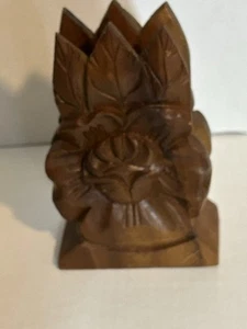 Vintage Hand Carved Wood Flower Napkin Letter Holder Philippines Artisan Floral - Picture 1 of 3