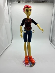 Monster High Doll Ghoul Fair Heath Burns 2015 - Picture 1 of 4