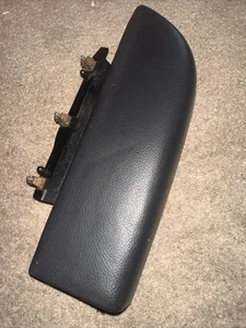 03-11 Lincoln Town Car Front Passengers Right Door Panel Armrest Storage Lid  QN - Picture 1 of 8