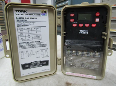💥TORK 2-CHANNEL DIGITAL TIME SWITCH 40 AMP 2 HP 240-277 VAC EWZ201 - Image 1 of 4