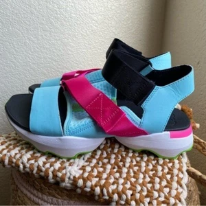 Sorel Women's Size 9 Kinetic Impact Scalloped Leather Sandals Pink Blue - Picture 1 of 8