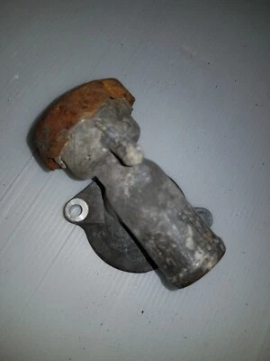 Carcasa termostato superior paneuropea Honda st1100  Foto 1 de 4