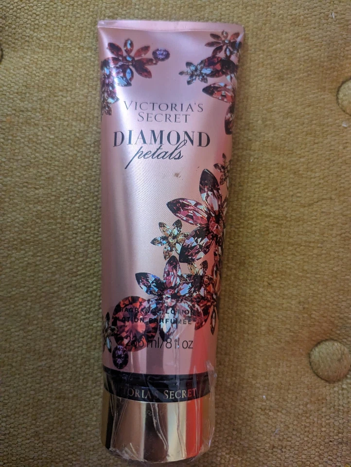 1 Victoria's Secret Diamond Petals Fragrance Lotion 8 Oz