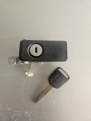 🔑 03-07 Honda Accord Glovebox Latch Lock Handle BLACK with KEY Factory OEM  - Image 1 of 3