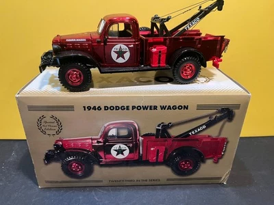 1/24 ERTL 1946 DODGE POWER WAGON TOW TRUCK SPECIAL EDITION CHROME 23RD SERIES - Image 1 of 4