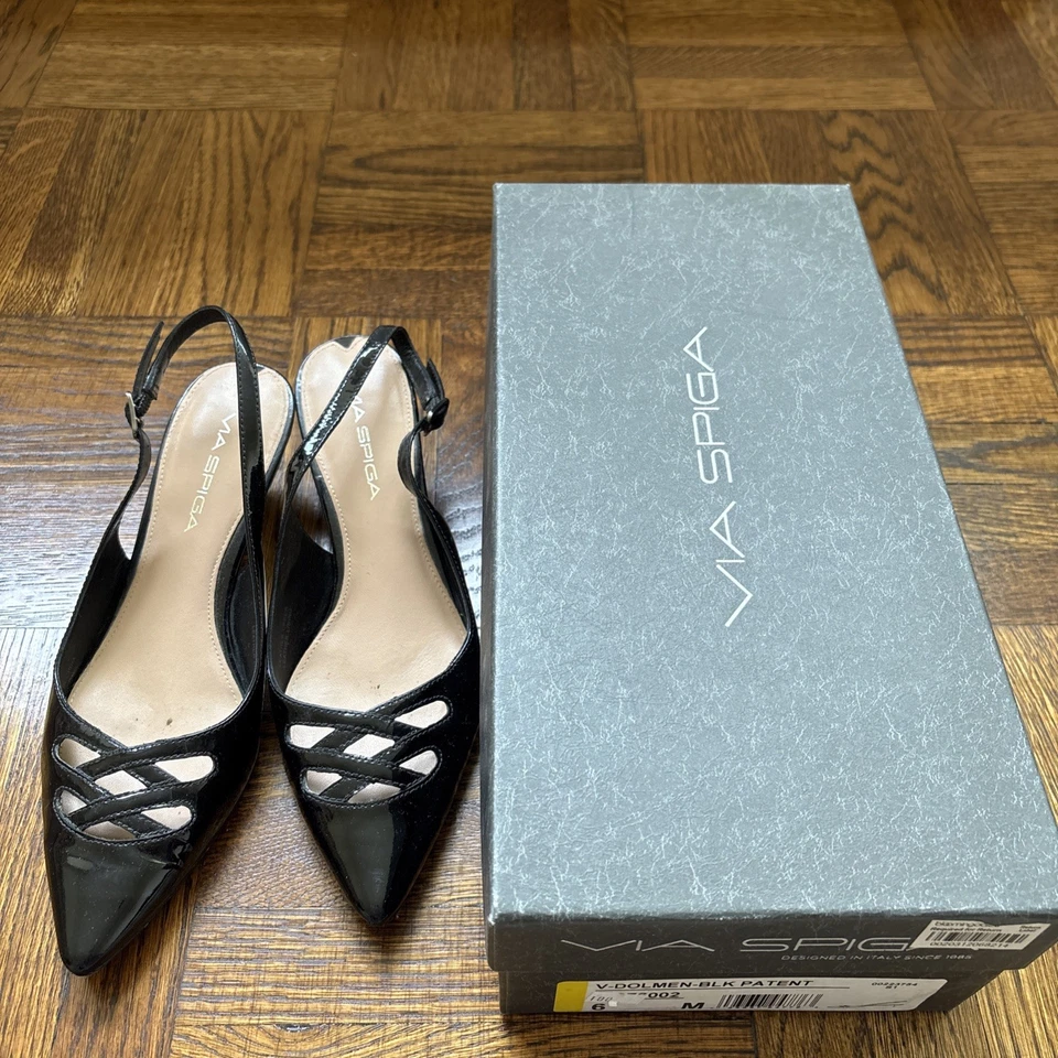 Tacones Via Spiga de charol negro 6 Foto 1 de 4