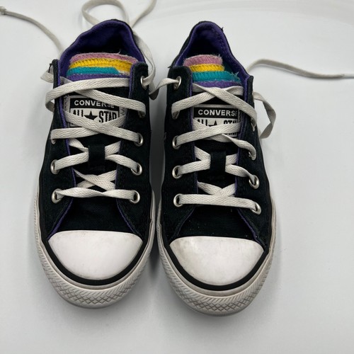 Converse Chuck Taylor's Youth Girl taglia 13 nere con colori.