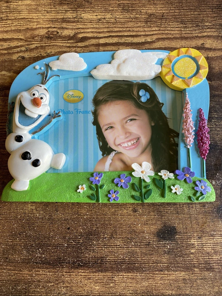Marco de fotos Disney Frozen 4x6" imagen de resina de madera Olaf nuevo Foto 1 de 4