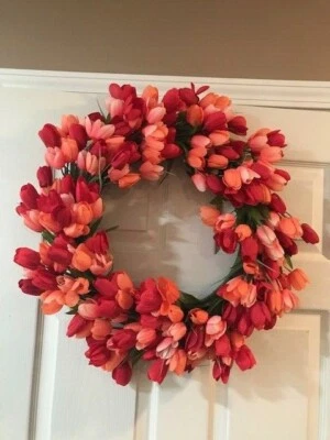 Corona de tulipán floral primavera 20" diámetro. Amarillo, rosa, púrpura, rojo, naranja disponible Foto 1 de 4