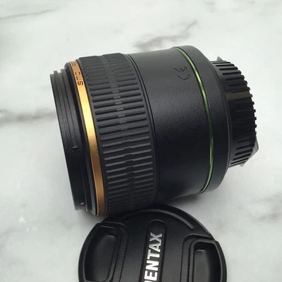 Pentax DA 55mm f1.4 SDM Lens Used Good - Image 1 of 4