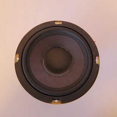 Bose 701 Series 1 6.5” OEM Driver 8 oHm - Image 1 of 3
