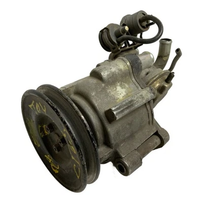 Bomba de aire Toyota Cressida 1978-1979 1761045031 4ME con válvula de accionamiento 341-54196 Foto 1 de 4