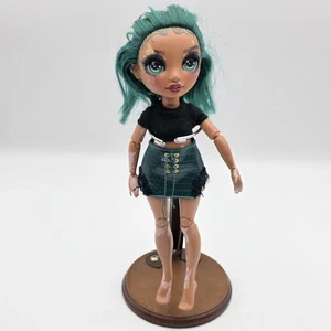 Rainbow High Doll JEWEL RICHIE Emerald Green Vitiligo Rare MGA 2022 Series 4 - Picture 1 of 9
