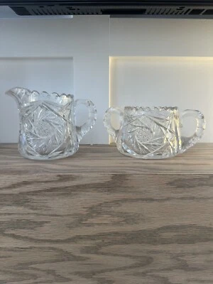 Juego de comedor vintage de cristal crema/azúcar cortado y grabado elegante entretenido Foto 1 de 3