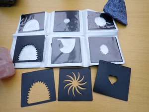 Assorted Cromatek vignettes.   With case. - Picture 1 of 2