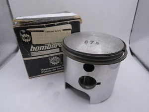 Nuevo de lote antiguo Ski Doo Bombardier pistón con anillos moto de nieve Elko 67.5 genuino 420993299 - Imagen 1 de 6