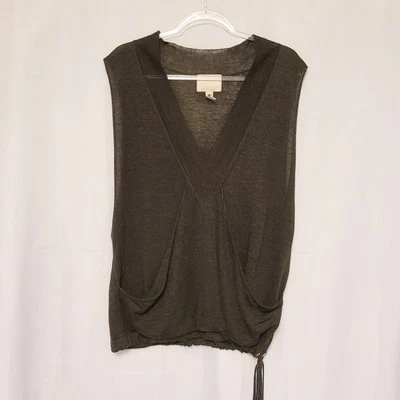Banana Republic Heritage Hemp Silk Lagenlook Olive Sleeveless Pullover Vest Sz L - Image 1 of 4