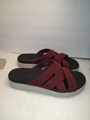 Sandálias femininas Keen Elle biqueira aberta tamanho 10 - Imagem 1 de 4