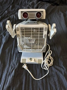 Vintage Robeson Robo The Fan Robot Oscillating Fan Light Up Eyes Working Well - Picture 1 of 13