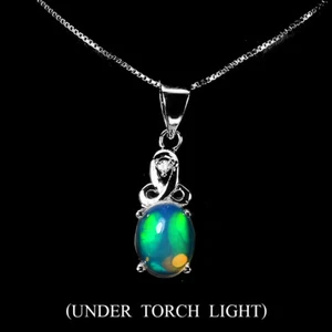 Collana In Argento Sterling 925 Con Opale Di Fuoco Ovale 9x7mm E Cz Simulato 18 - Foto 1 di 10