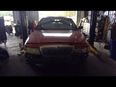 Hood Fits 98-11 CROWN VICTORIA 1058435 - Image 1 of 4