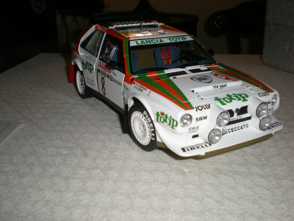 AUTOART 1.18 LANCIA DELTA S 4 RALLY SAN REMO 1986 - Immagine 1 di 4