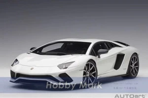 AUTOart 1/18 LAMBORGHINI AVENTADOR S White Car Model 79131 Brand NEW - Picture 1 of 12