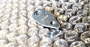 CLAPET- CACHE NEIMAN ORIGINAL PIAGGIO POUR SCOOTERS COLLECTION VESPA -MOB CIAO.. - Picture 1 of 1