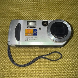 Sony Cybershot DSC P51 - Imagen 1 de 8