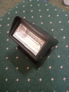 Mini luce stroboscopica nera funziona ottime condizioni discrete montabile rara unica Cina - Foto 1 di 11